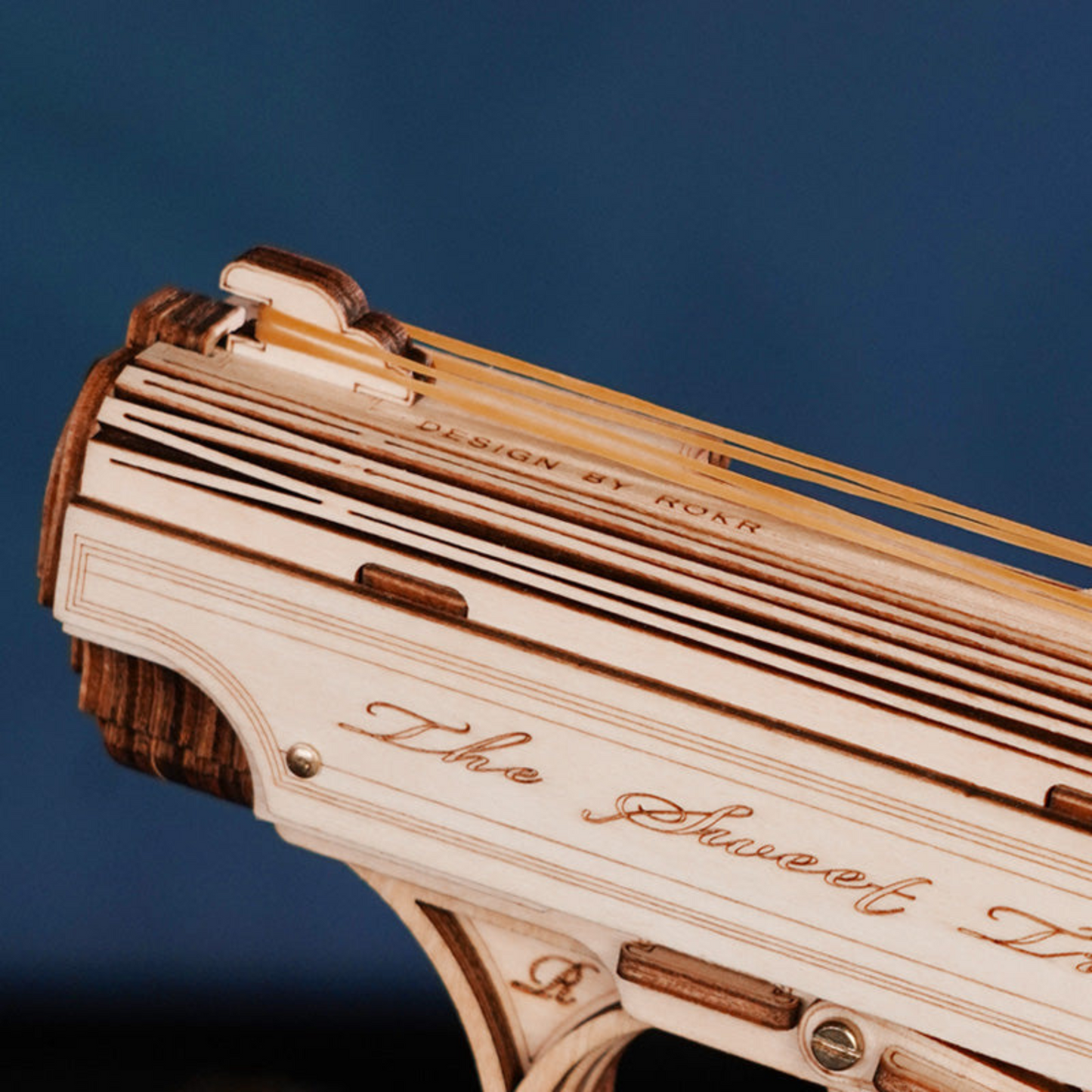 Rompecabezas de madera 3D: pistola elegante de época